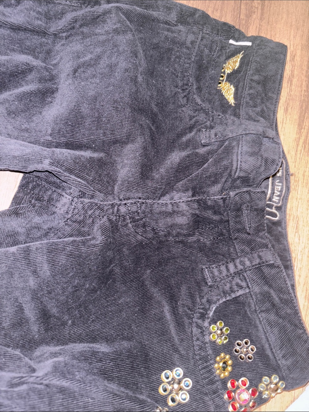 Robin Jeans - Picture 2 of 6